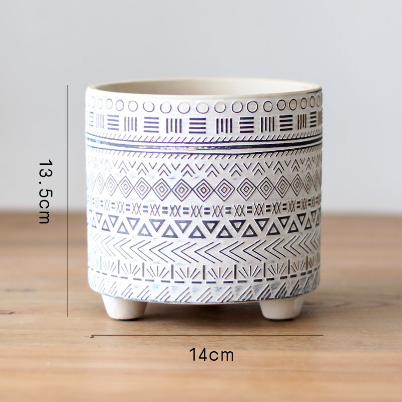 Weather Resistant Stylish Flower Pot for Garden & Balcony