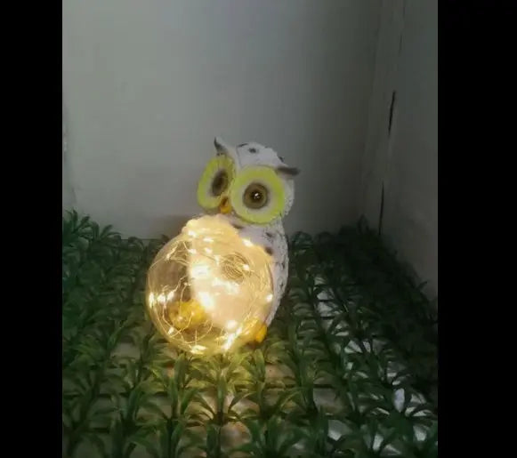 Factory Direct Sales Of Solar LED Resin Amazon Owl Hug Ball Outdoor Villa Garden Landscape Light 1