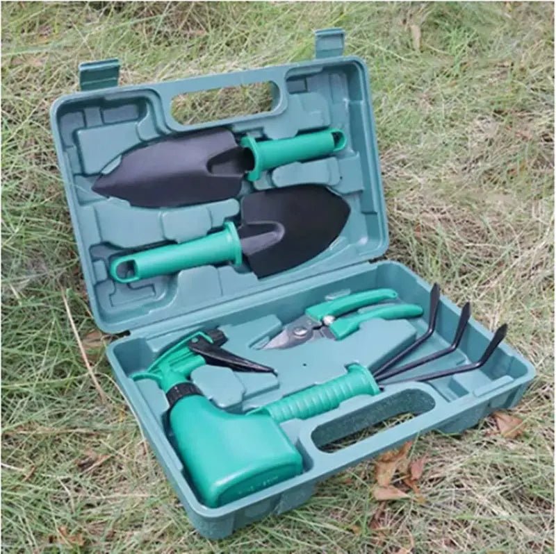 Compact Essential Plant Care 5 Piece and 10 Piece Tool Set - soilcommander