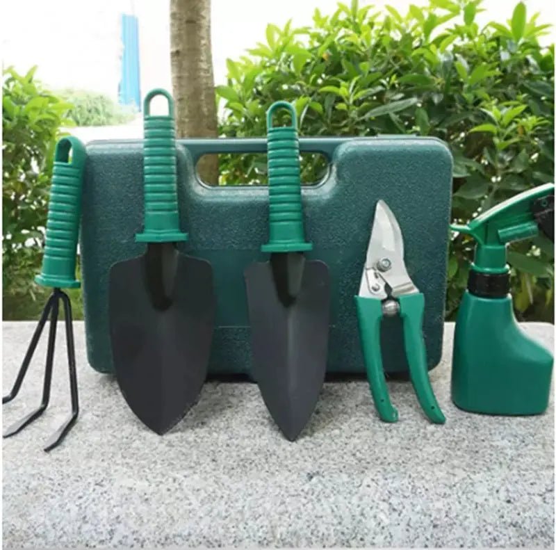 Compact Essential Plant Care 5 Piece and 10 Piece Tool Set - soilcommander