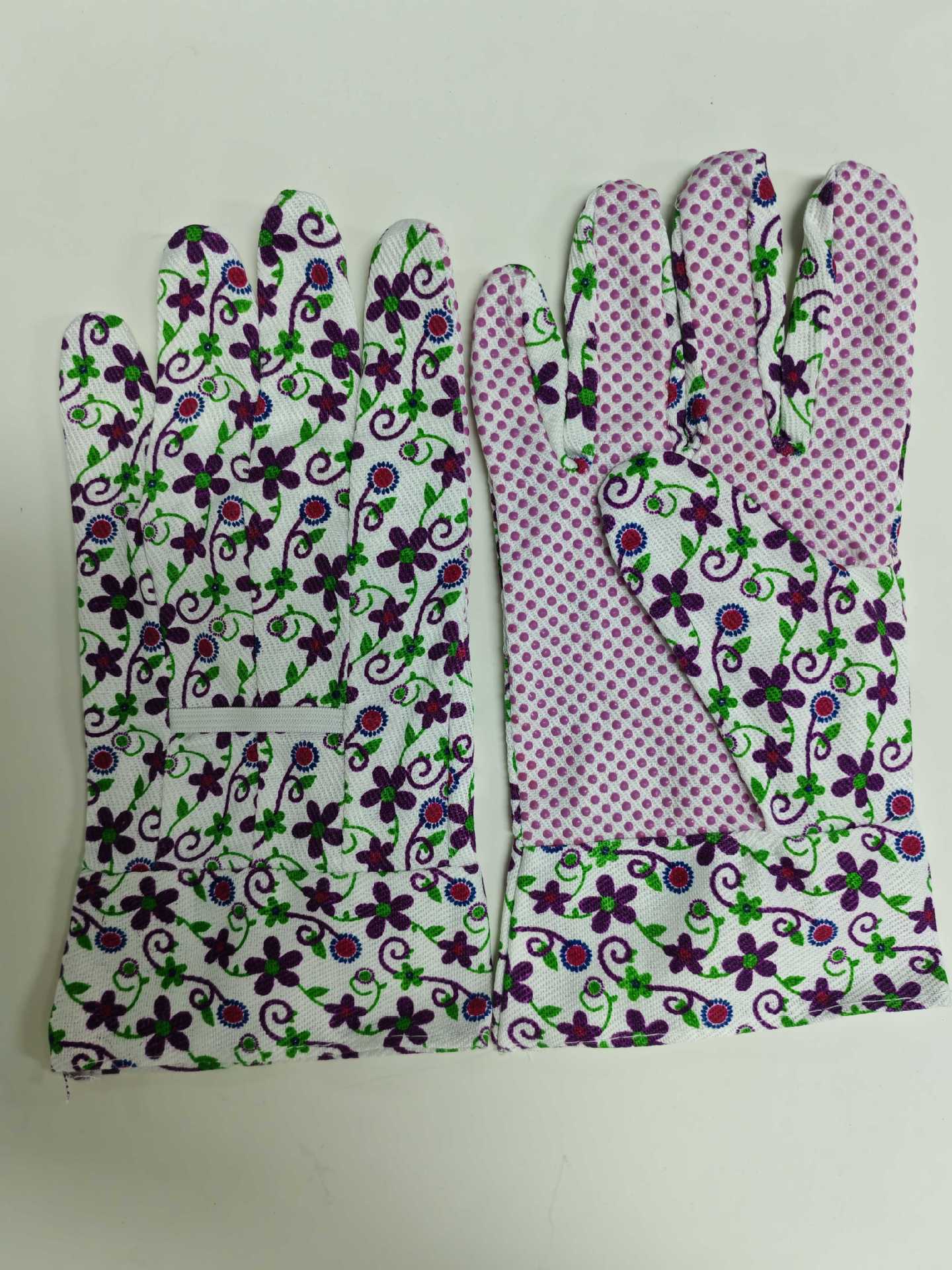 Soft and Comfortable Printed Protective Gloves for Gardening