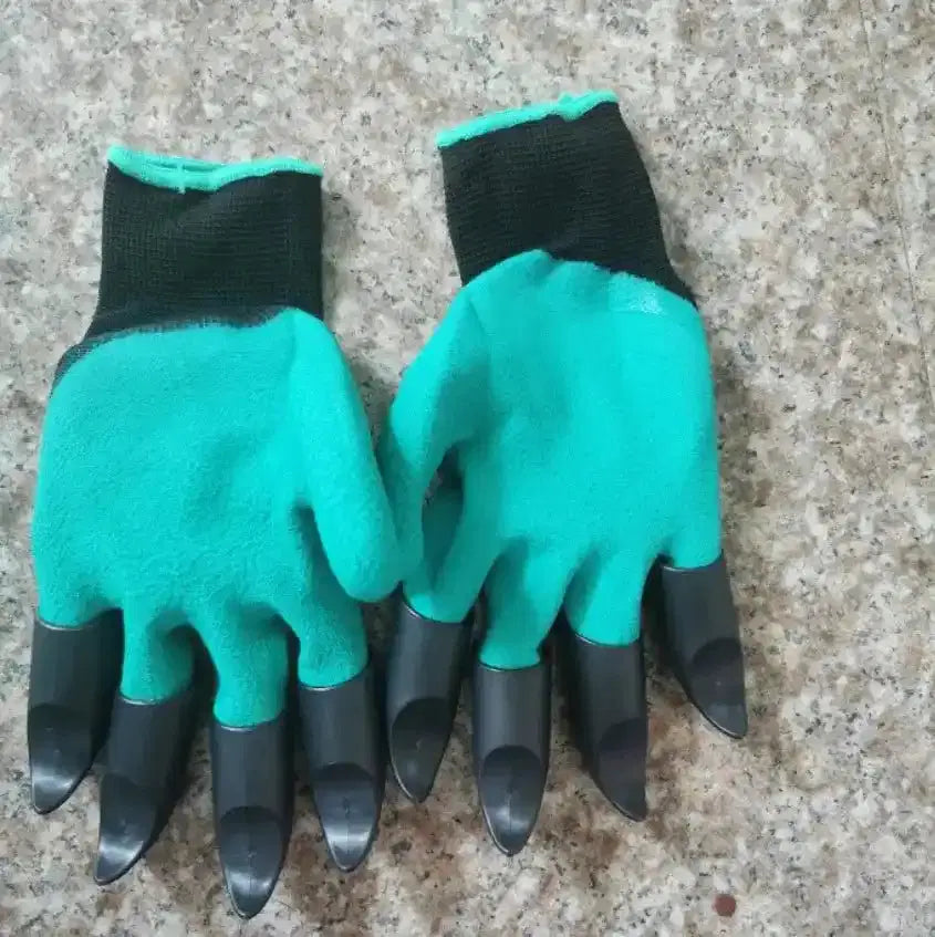 Puncture Resistant Garden Weeding Gloves with Long Aluminium Prongs - soilcommander
